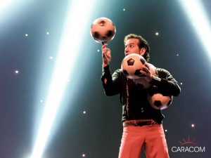 organisateur-spectacles-cirque-jongleurs-football-2